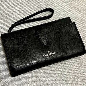 New Kate Spade wallet wristlet with phone pocket